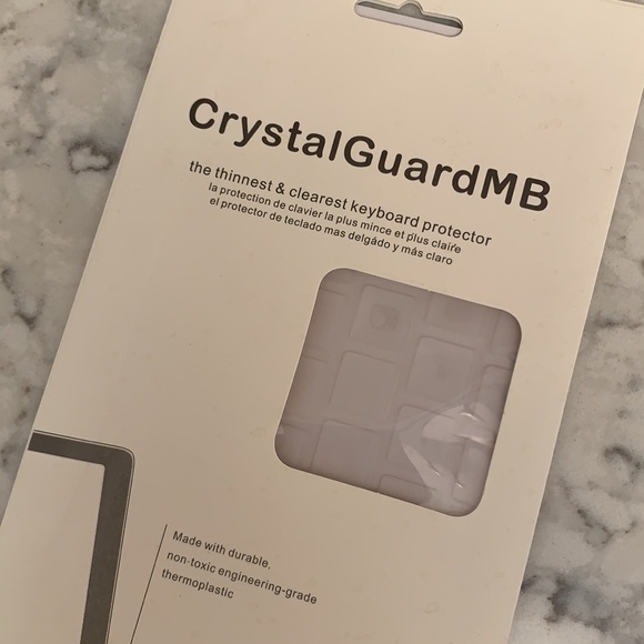 Crystal Guard Keyboard Protector - Picture 2 of 3